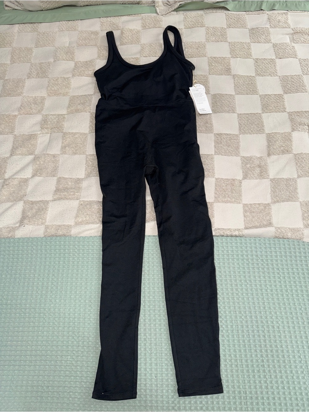 NWT Vuori Halo Essential Jumpsuit size L